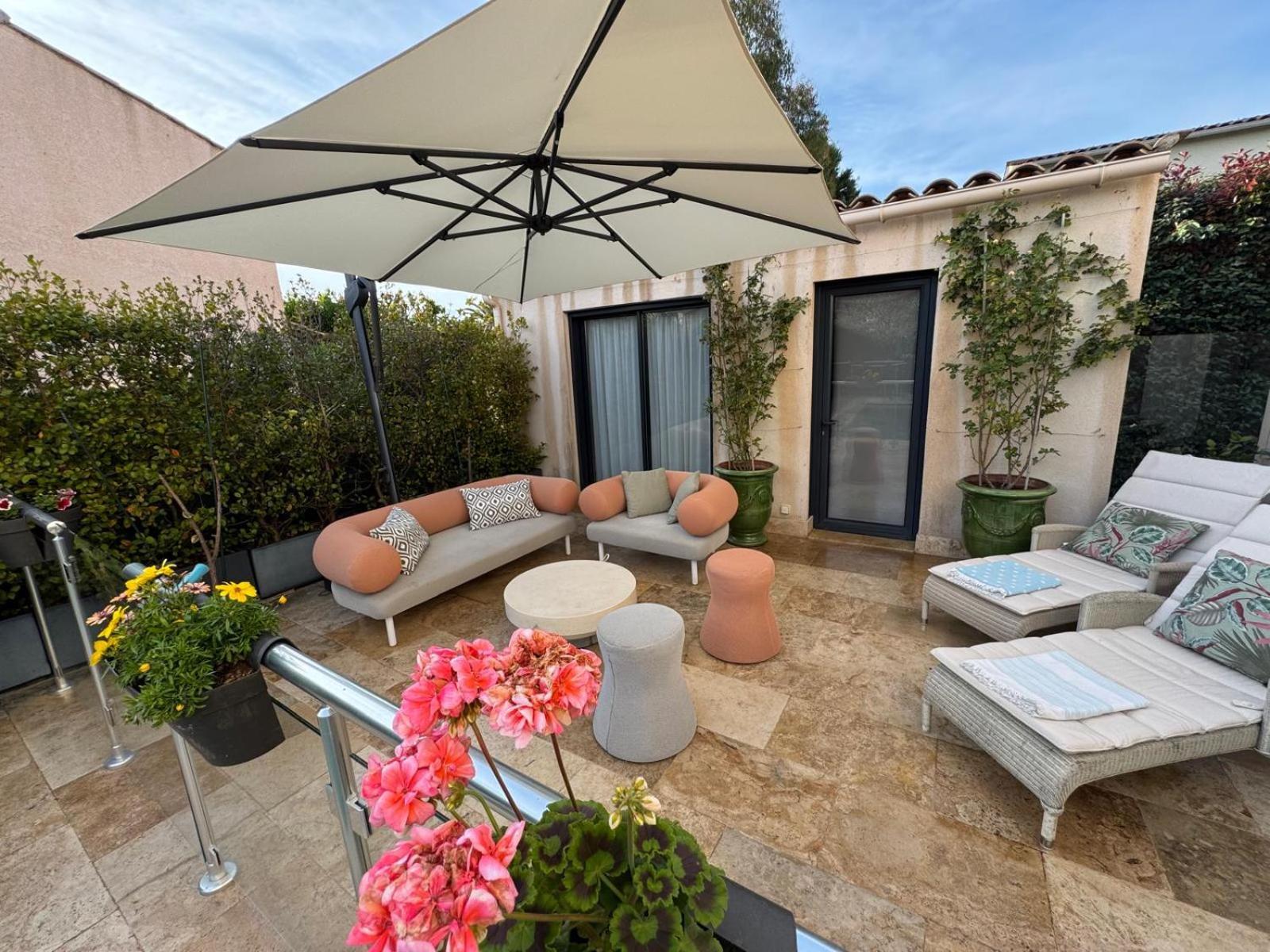 Villa Elimia Piscine Privee & Chauffee 앙티브 외부 사진